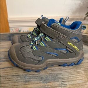 Merrell Chameleon 7 Access Mid Hiking Boot Waterproof Kids Shoes Sz 10.5 Toddler